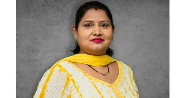 awards-accomplishments-Meenakshi